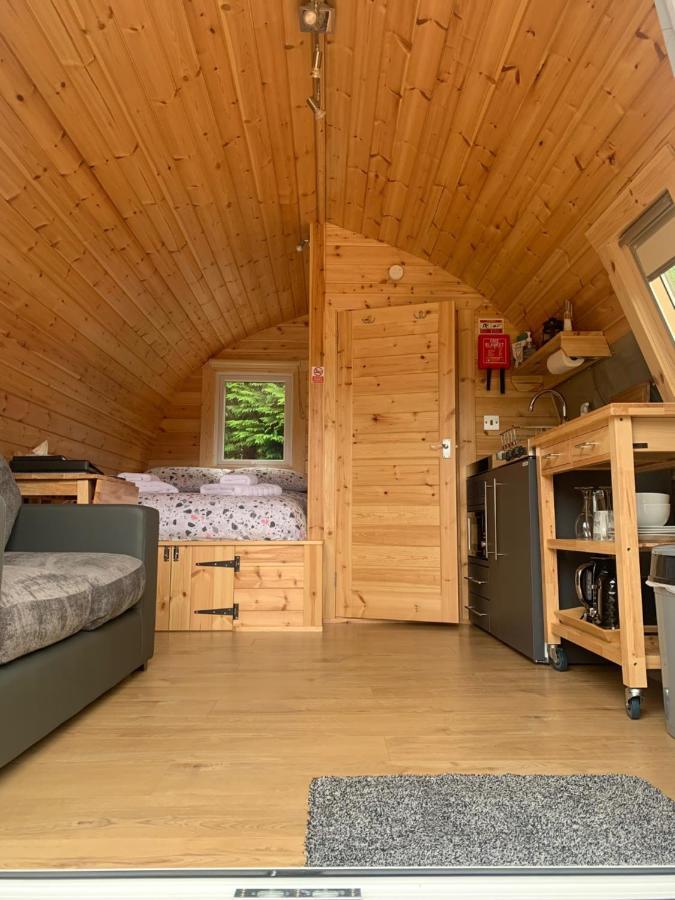 Conifer Cabins Fort William Bagian luar foto
