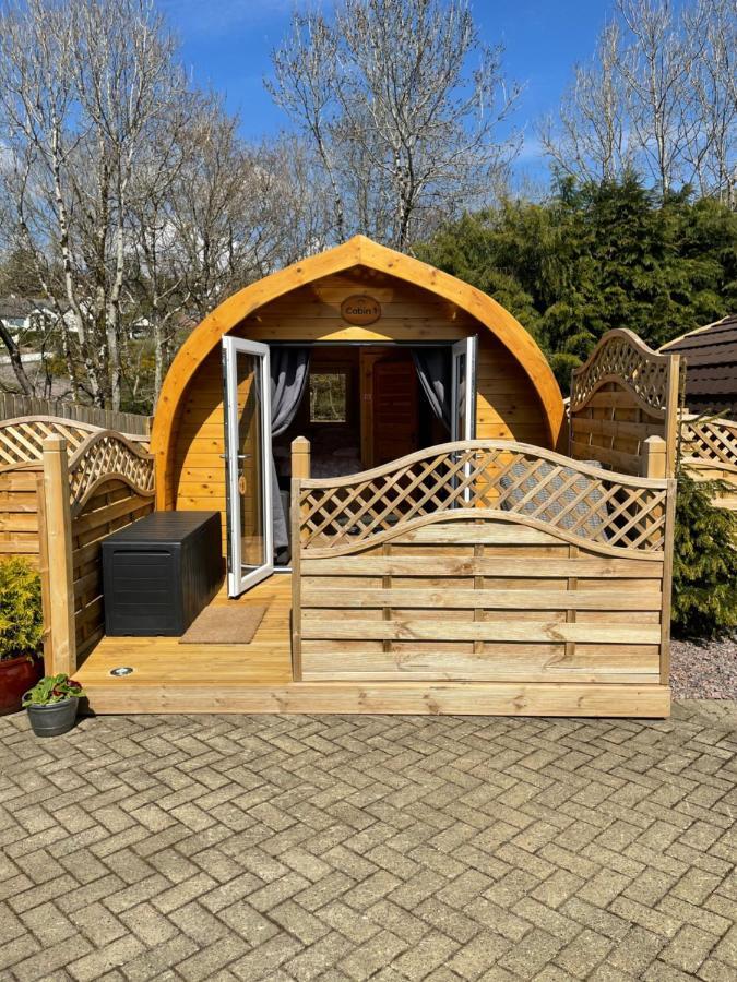 Conifer Cabins Fort William Bagian luar foto