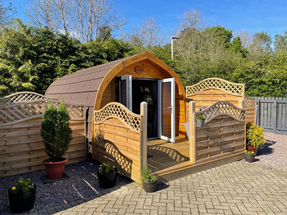 Conifer Cabins Fort William Bagian luar foto